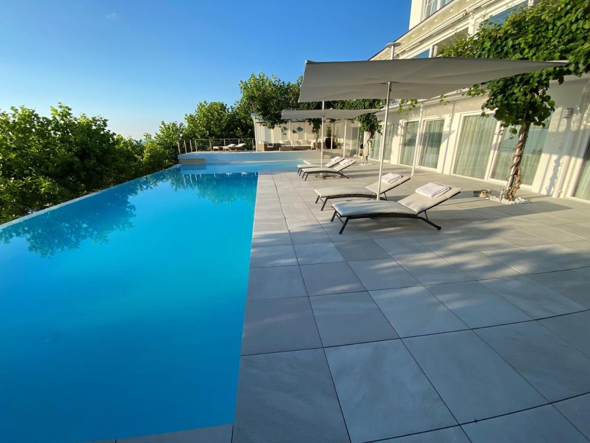 Villa Uber Dem Bodensee - Hauptwohnung Lochau Ngoại thất bức ảnh